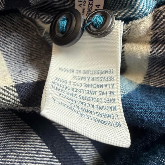 American Eagle Outfitters Navy and Teal Plaid Flannel Shirt - Picture 4 of 5